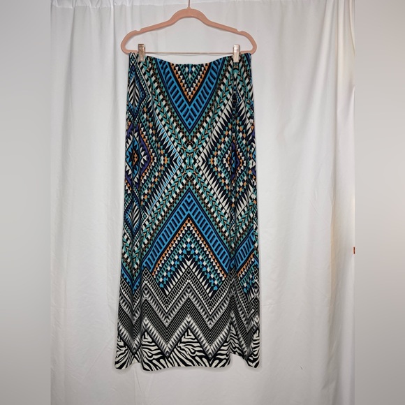 Chico’s Maxi Skirt - Multi Colored Size 1 - Picture 2 of 3
